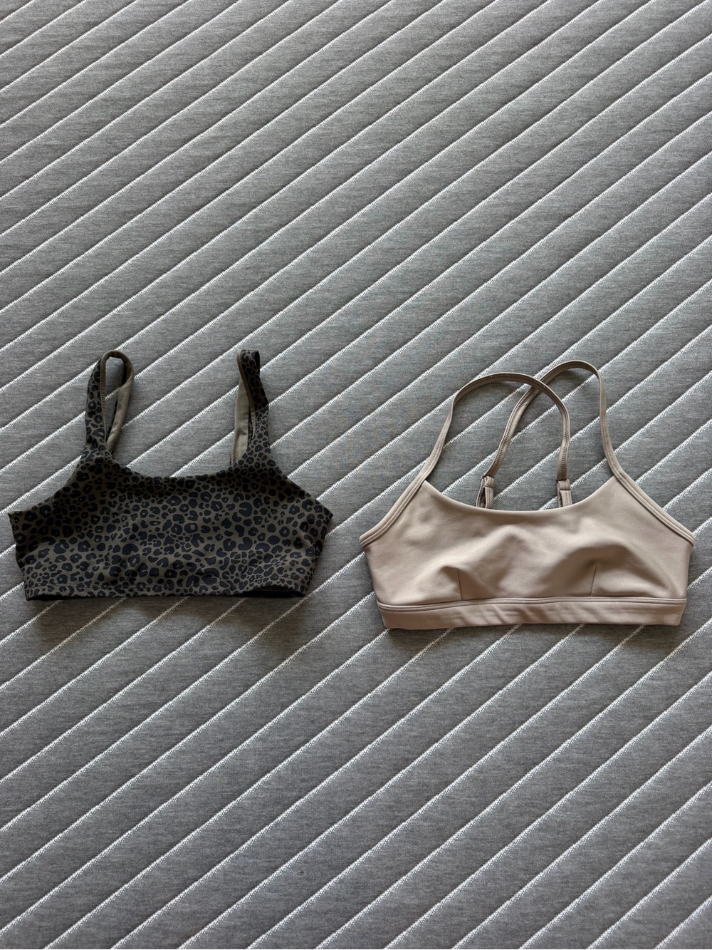 ALO Yoga Leopard Print & Beige Seamless Sports Bra Bundle